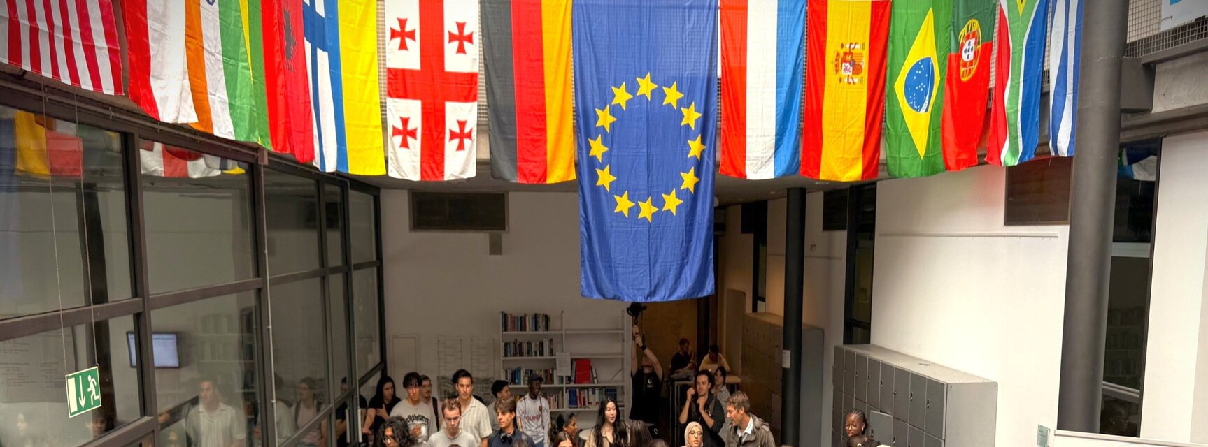 [Translate to English:] Opening of International Week - Flags