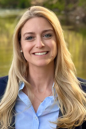 Prof. Dr. Alexandra Schüller